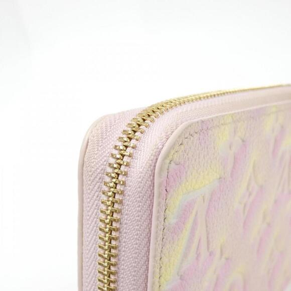 LOUIS VUITTON Pink Monogram Wallet - Picture 4 of 8